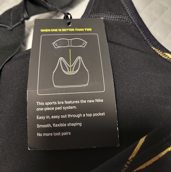 Nike Sport Bra - Picture 8 of 9